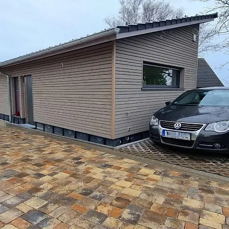 Exclusive Wooden House With Mountain Railway *