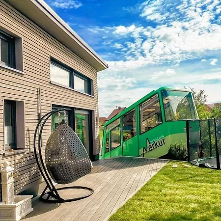 Exclusive Wooden House With Mountain Railway